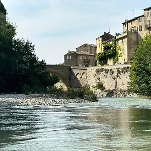 Sur Le Pont Apartment Vaison-la-Romaine