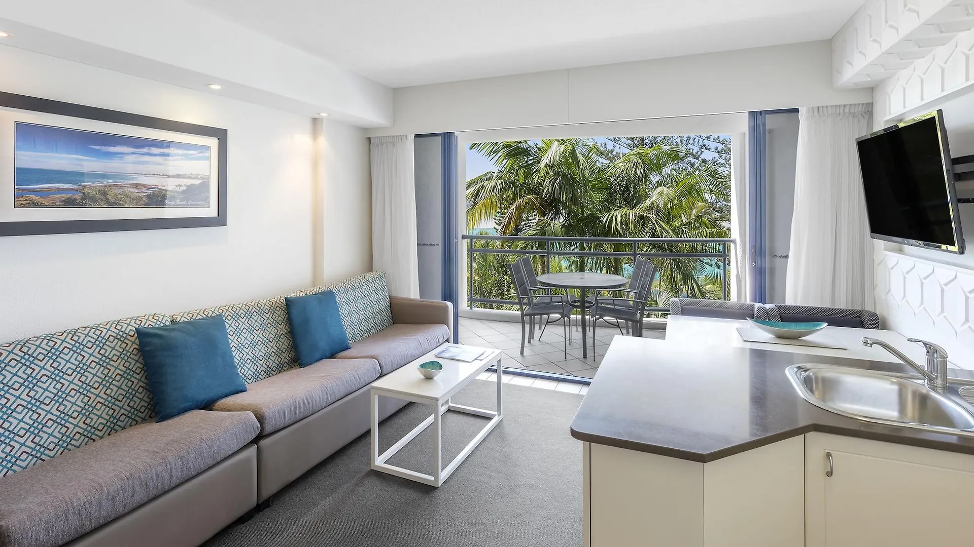 Ramada Resort by Wyndham Golden Beach Caloundra 4*,